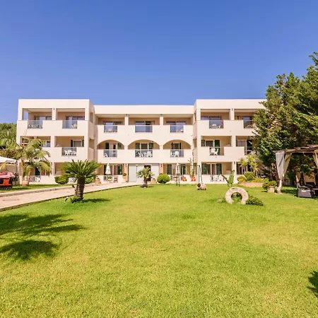 Hotel de apartamente Remezzo & 4*