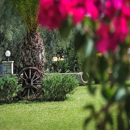 Hotel de apartamente Remezzo & Amoudi