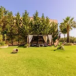 Apartahotel Remezzo & 4*