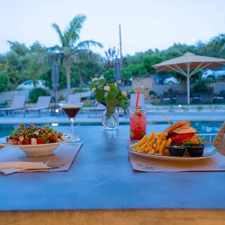 Hotel de apartamente Remezzo & 4*