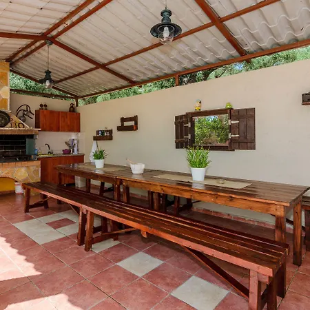 Remezzo & Hotel de apartamente