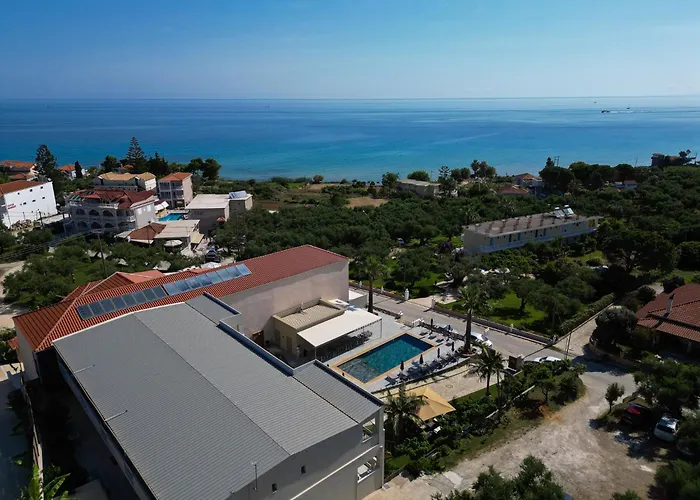 Remezzo & Lejlighedshotel Amoudi