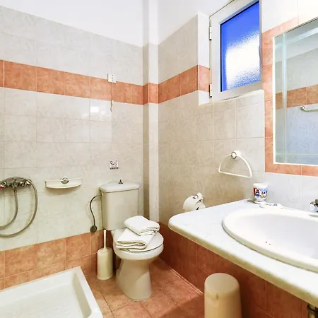 Aparthotel Remezzo & Amoudi