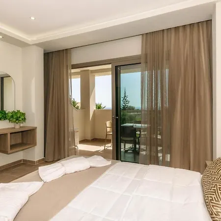 Remezzo & Aparthotel Amoudi