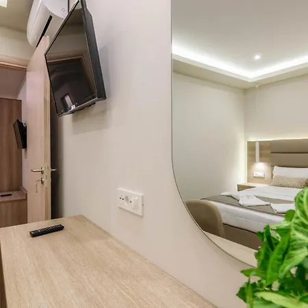 Remezzo Studios&apartments 4* Amoudi