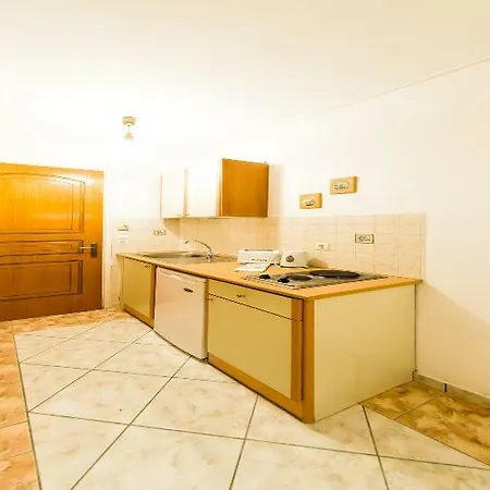 Aparthotel Remezzo & 2*